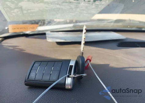 2009 Cadillac Escalade Standard z USA, uszkodzony, nr VIN 1GYFK232X9R106603